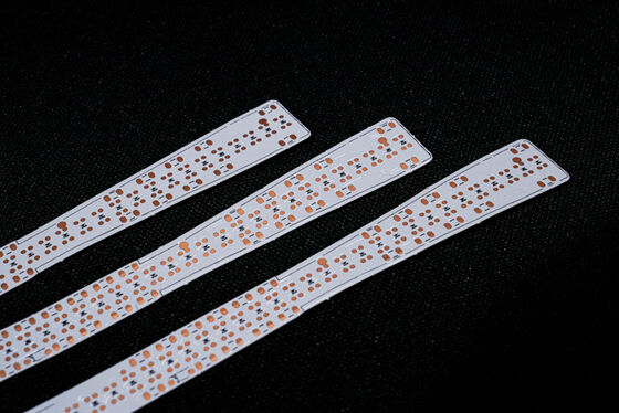 ซื้อ แผงวงจรพิมพ์ยืดหยุ่นสองชั้นพร้อมระดับการป้องกันไฟ V0 และ FPC ที่ปรับแต่งได้สำหรับไฟ LED online manufacture