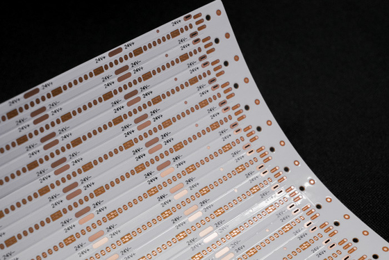 ซื้อ ยอดขาย HOT LED COB FPCB พร้อมอุปกรณ์เครื่องจักรกล ของเล่นพลาสติก FPC FPC สองชั้น การออกแบบบอร์ด PCB สำหรับบอร์ดไฟ LED 24V แถบไฟ Creaxtive กล่องดนตรีบอร์ดอ่อน FPC บอร์ดไฟ online manufacture