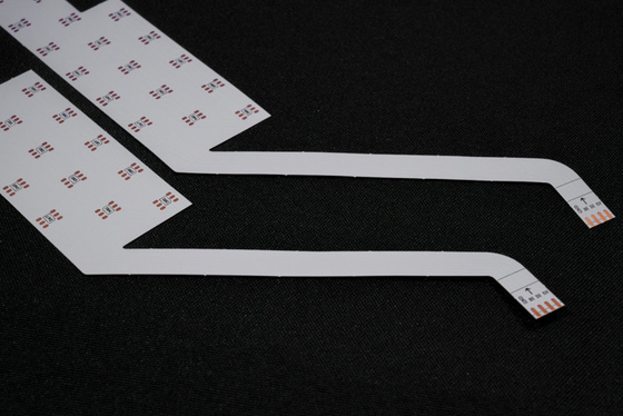 สายไฟเชื่อมต่อบอร์ดไฟ LED FPC รูปทรงผิดปกติ FPCB สองด้าน ไฟ LED FPC Flexible PCB Assembly การประกอบแผงวงจรพิมพ์สำหรับการประกอบไฟ LED บริการประมวลผลแบบติดตั้งบนพื้นผิว FPC