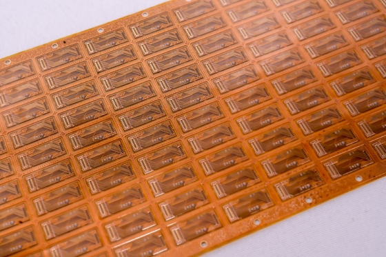 FPCB - BARE - แผนผนังปาทช์ความแม่นยําสูง อุปกรณ์สมาร์ท FPC ลาย ultra-fine ความกว้างความน่าเชื่อถือสูง bility การแพทย์ / รถยนต์เกรด OEM บริการมี