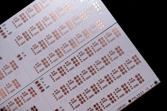 โครงการออนไลน์ที่สามารถปรับแต่งได้แบบสองชั้น สีดํา OSP Antioxidant โครงการพิมพ์พวงจรยืดหยุ่นสําหรับ LED Light Strip